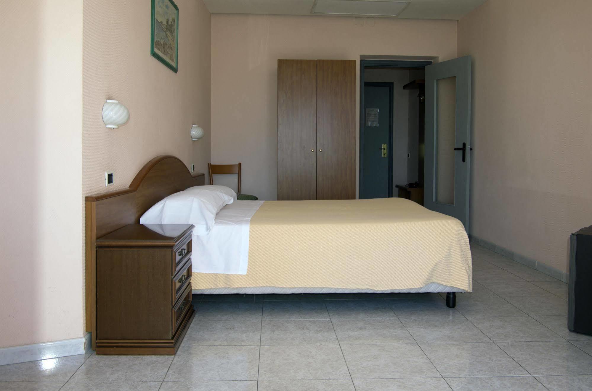 Hotel Cristallo Lerici Exteriör bild